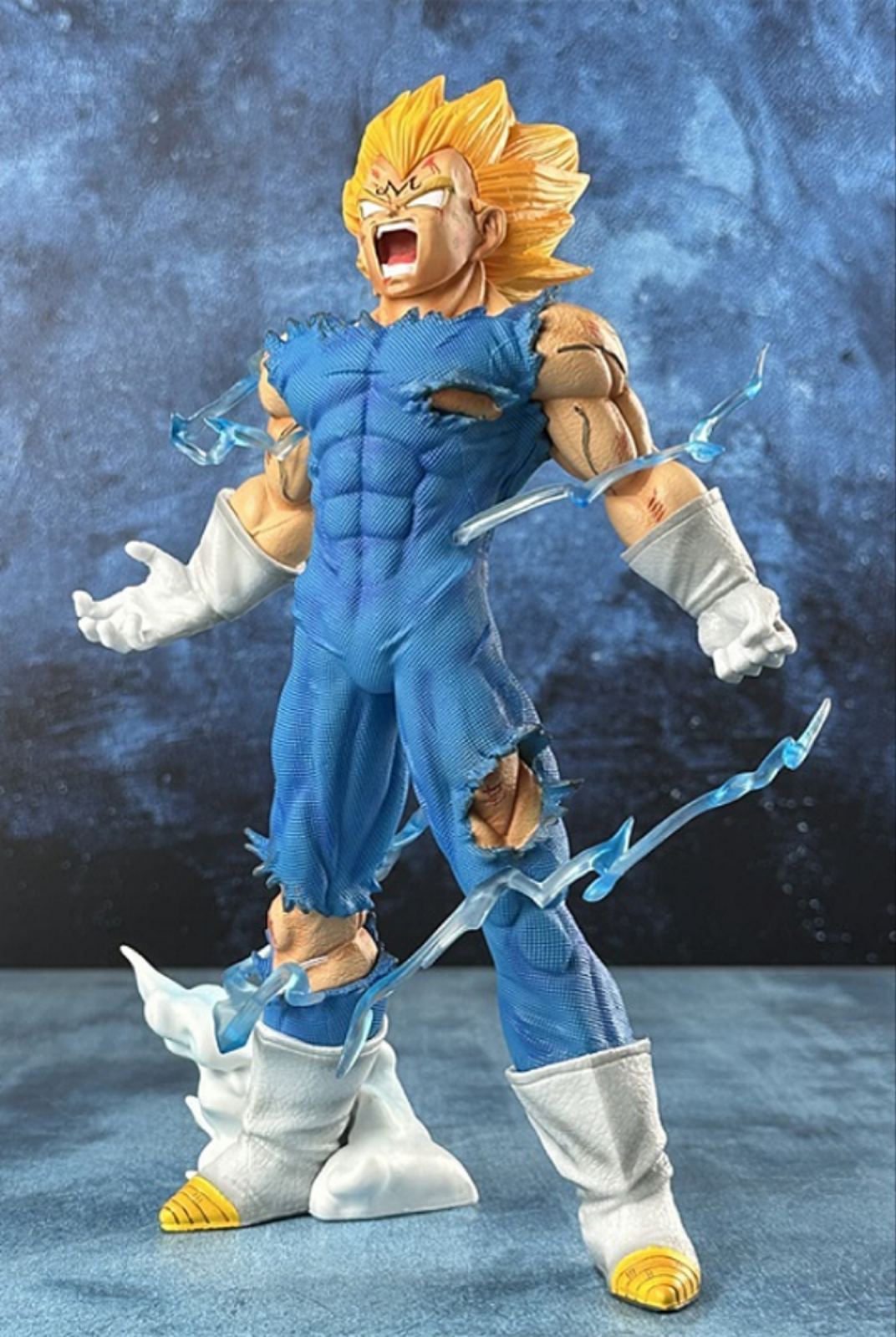 Majin Vegetto figura iz Dragon Ball serije – visina 30 cm