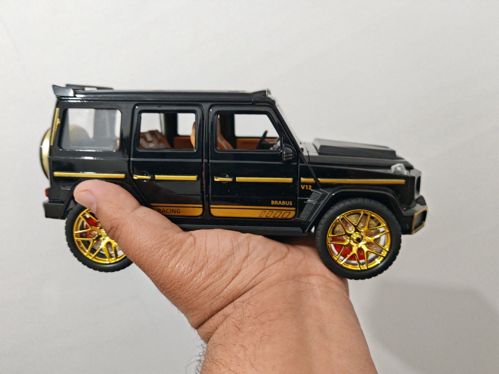 Mercedes Brabus 900