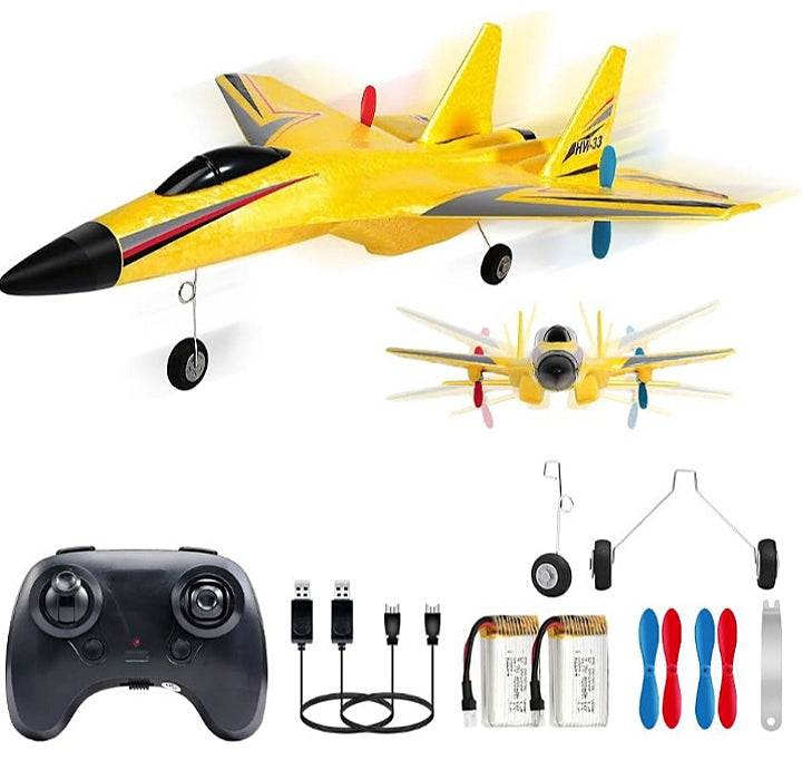 RC avion sa rezervnim točkovima i propelerima