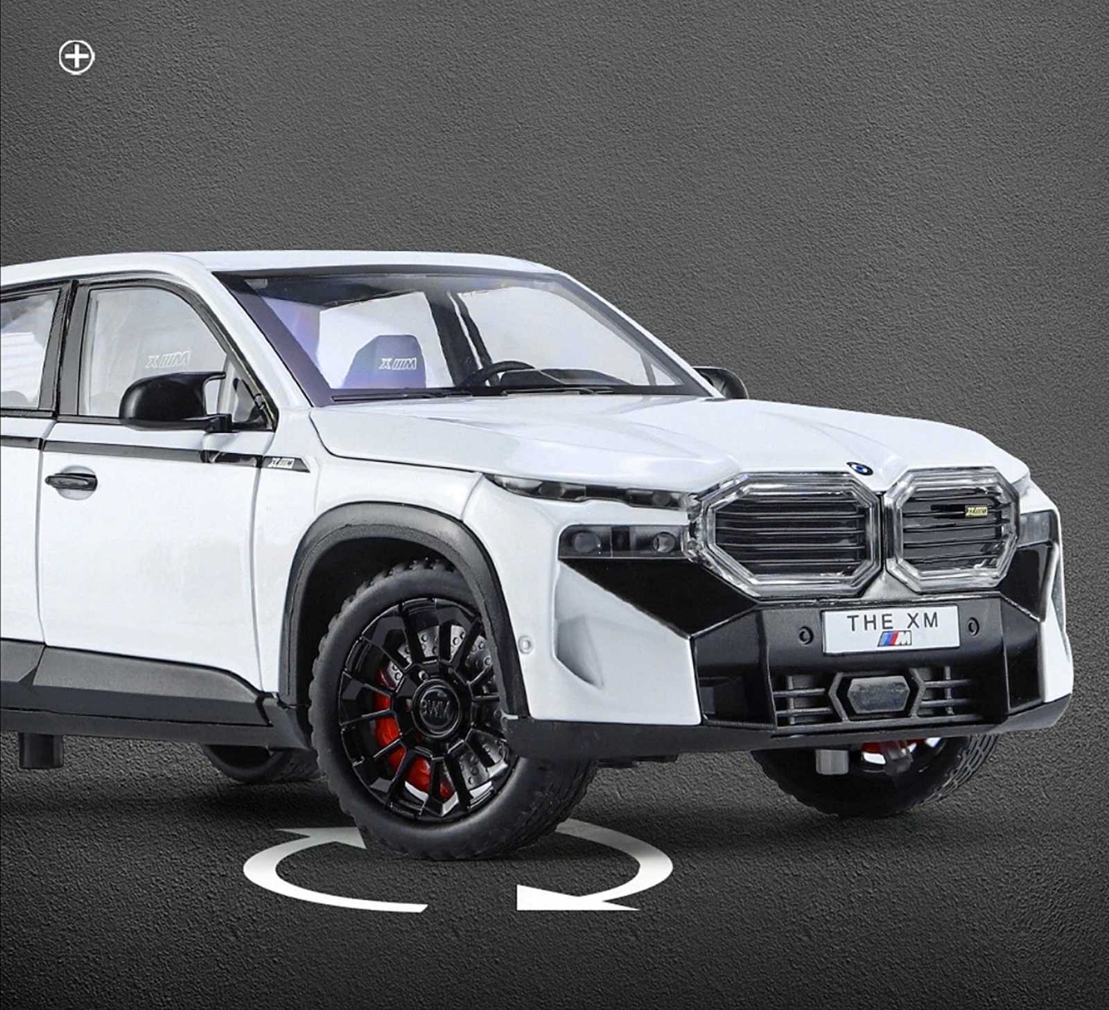 Metalni BMW XM sa svetlećim farovima koji otvara vrata, gepek i haubu