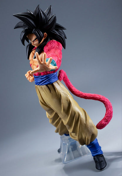 Super Saiyan 4 Goku 30 cm – detaljna anime figura za kolekciju