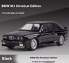 Metalni Bmw E30 M3 sa svetlecim farovima koji otvara vrata haubu i gepek